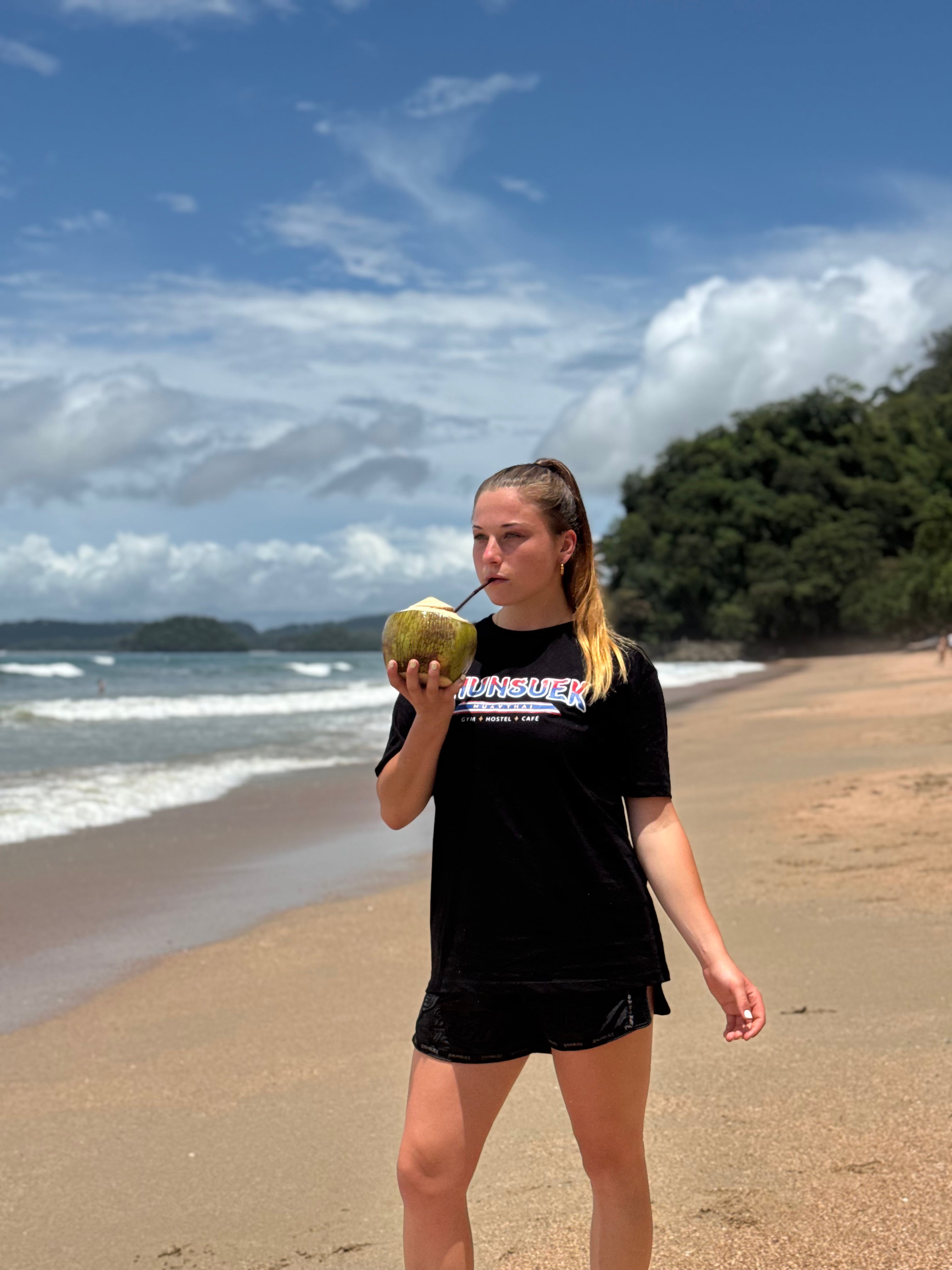 Khunsuek Classic Tee